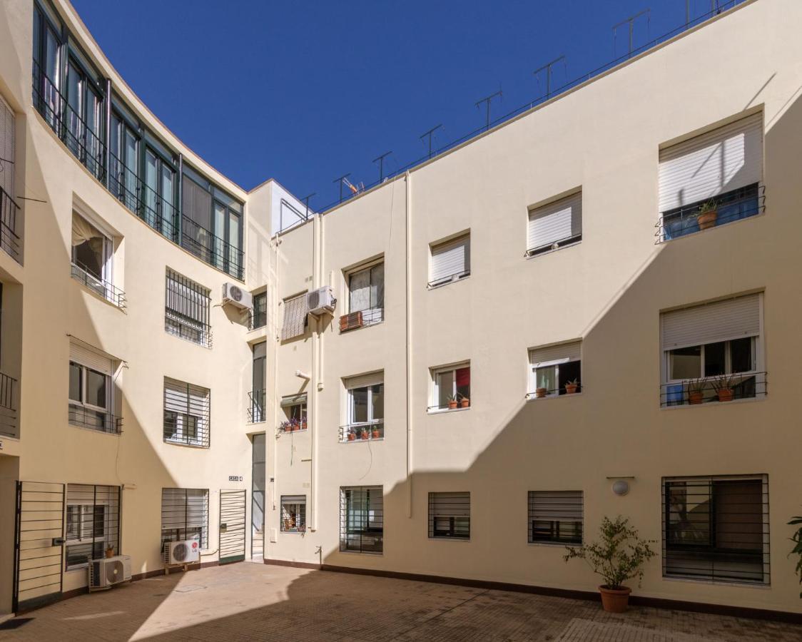 Medina Apartment And Parking Historical Center Sevilha Exterior foto