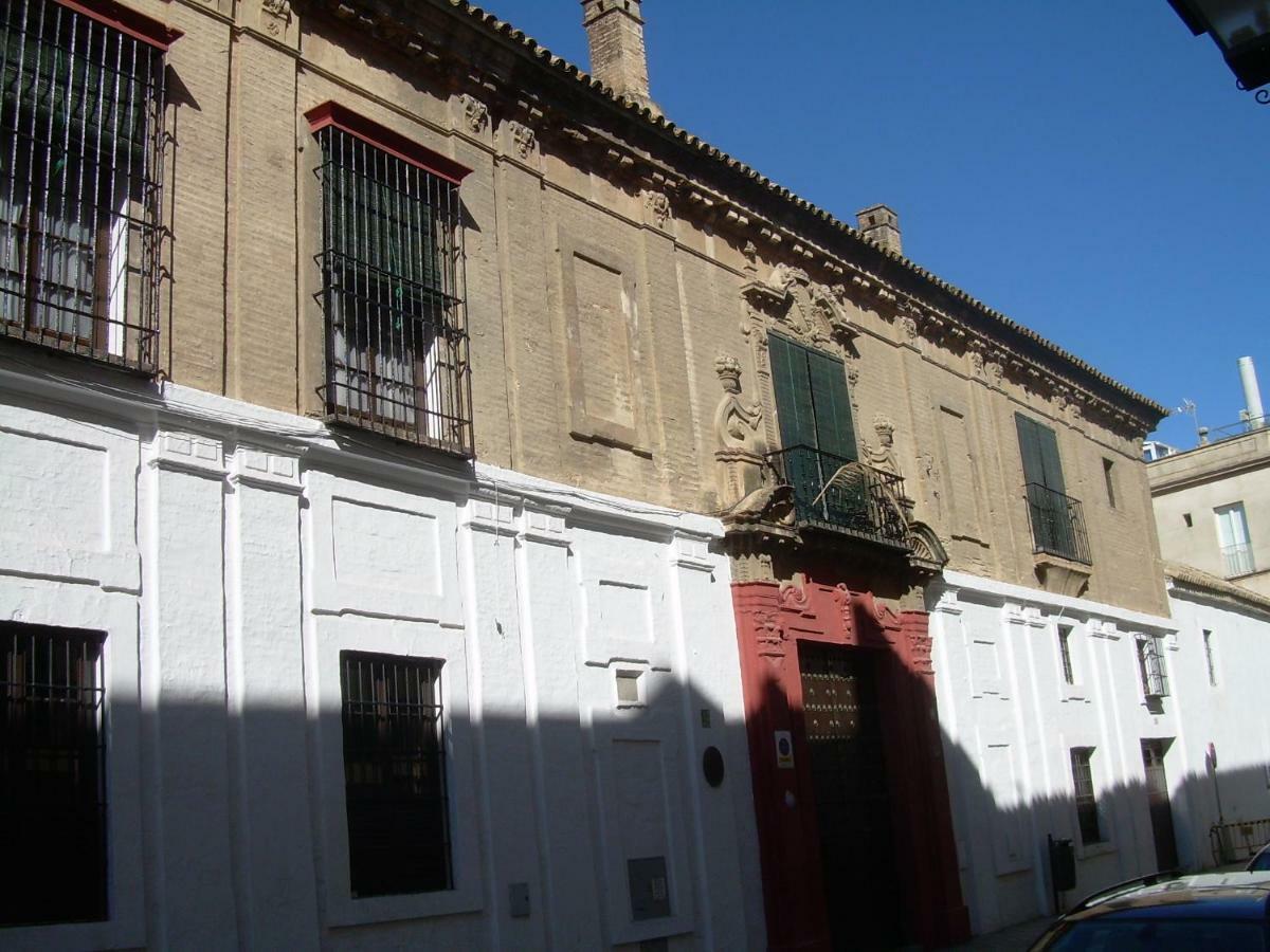 Medina Apartment And Parking Historical Center Sevilha Exterior foto